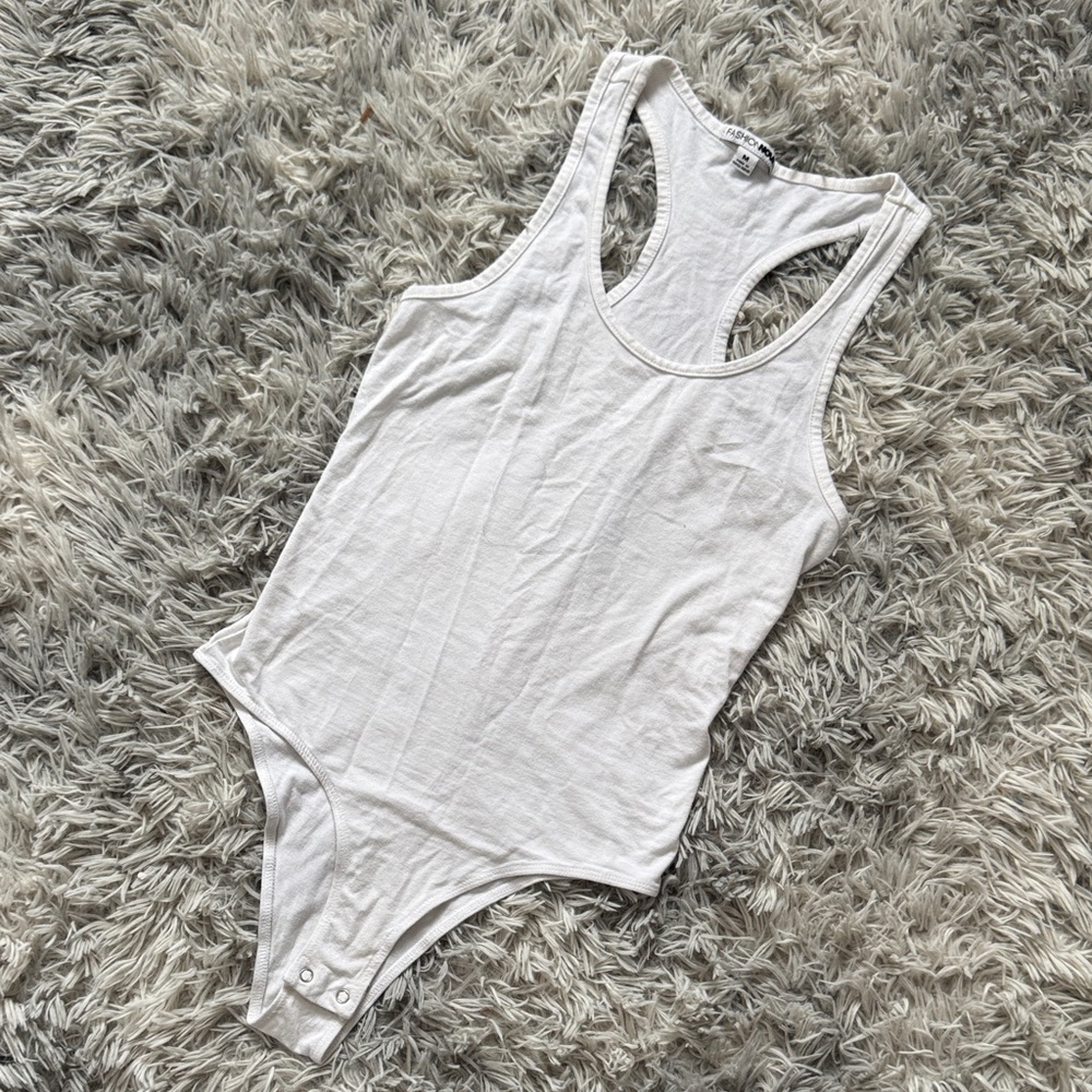 Fashion Nova White Sleeveless Bodysuit